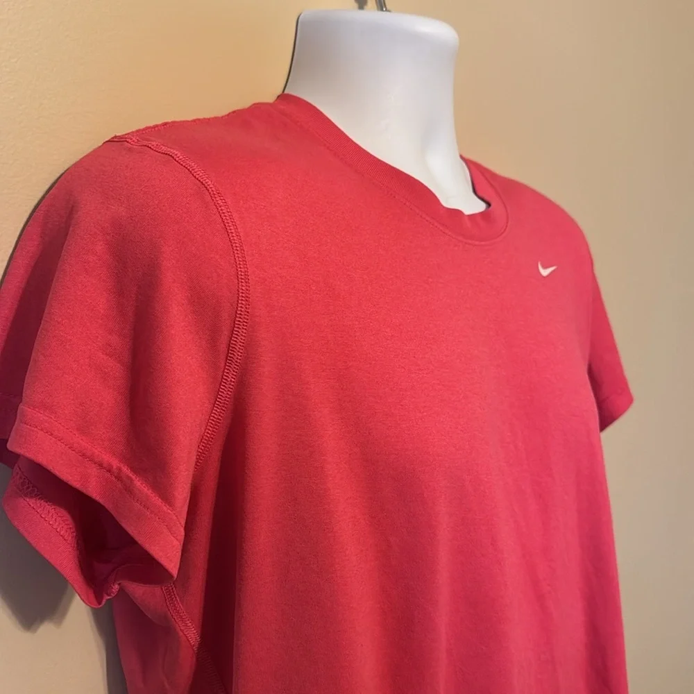 NIKE T-Shirt.  Size XL